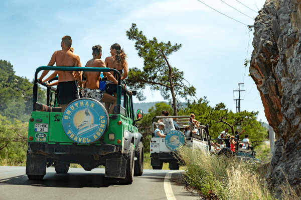 Alanya: Taurus Mountains Jeep Safari & Lunch at Dimcay River - 1